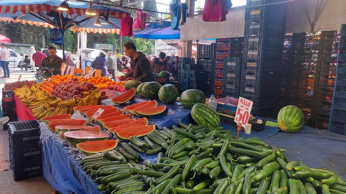 Akyazı Çarşamba Pazarı’nda bu hafta fiyatlar
