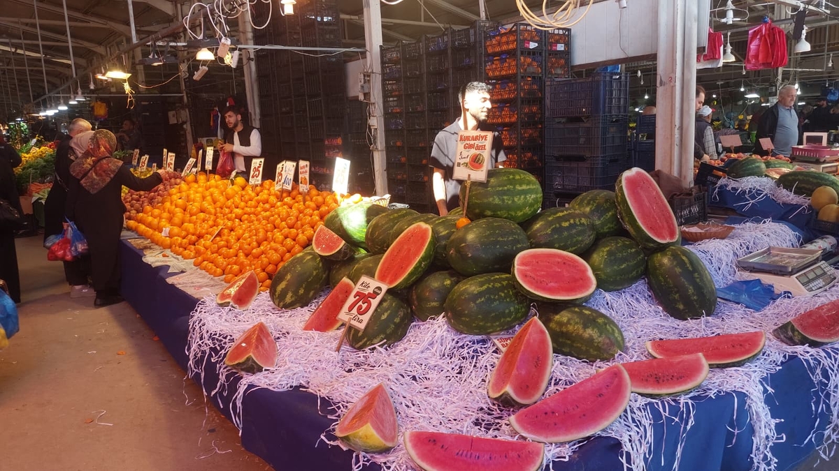 Akyazı Çarşamba Pazarı’nda bu hafta fiyatlar