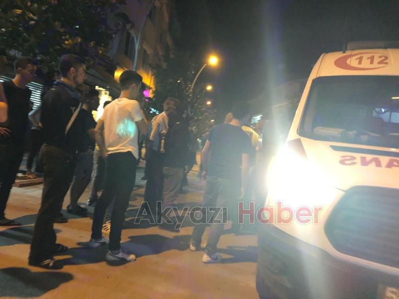 Akyazı çarşı içi satırlı kavga