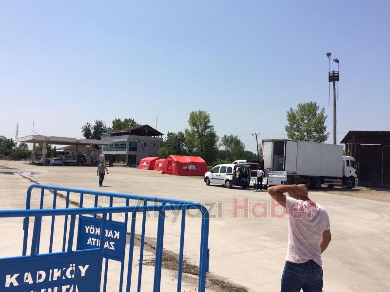 Akyazı D100 Karayolu Kenarında Kılıçdaroğlu İçin Hummalı Çalışma