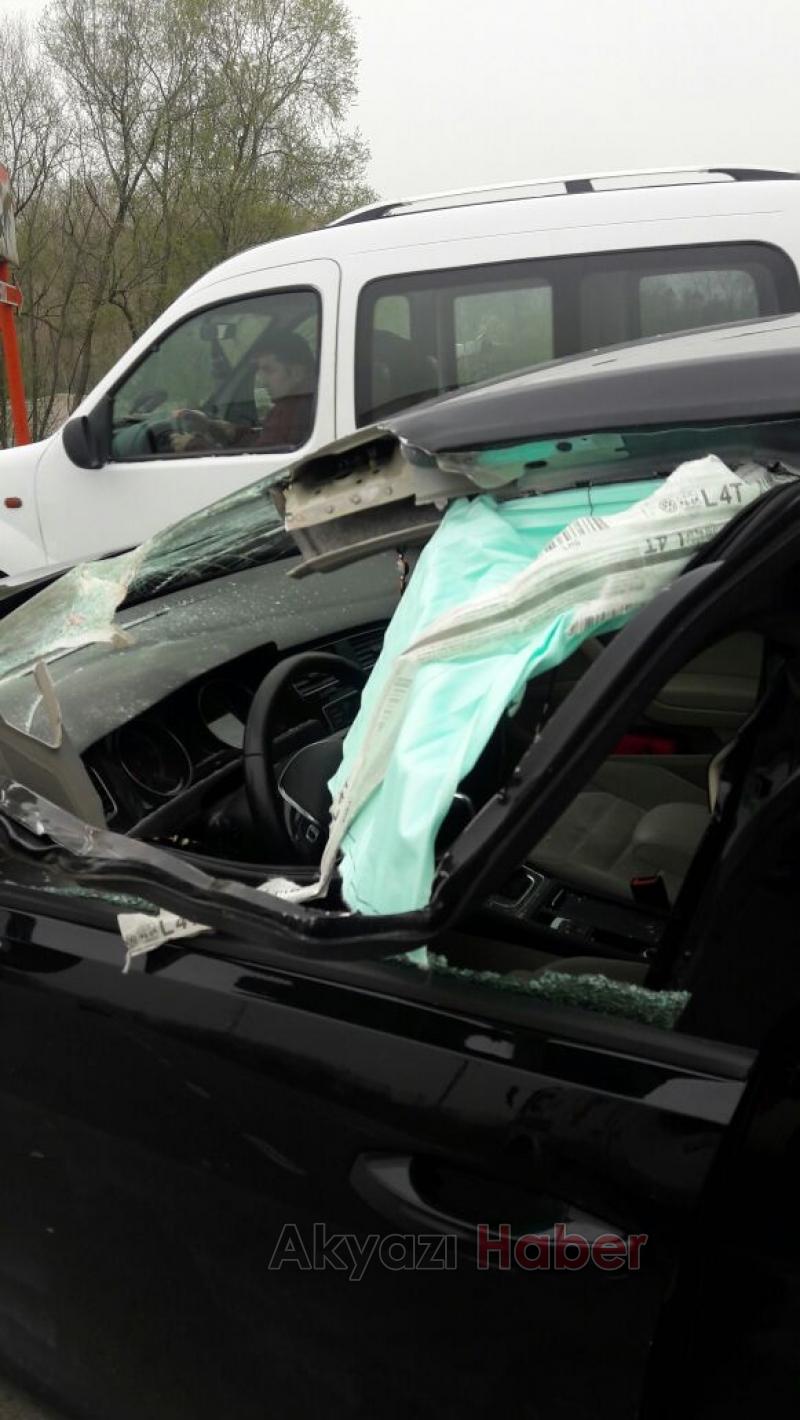 Akyazı D140 Karayolunda Kaza