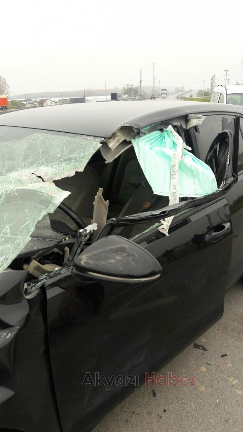 Akyazı D140 Karayolunda Kaza