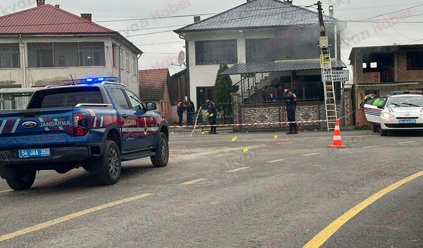 Akyazı'da 2 kişinin vurulduğu olayda firari aranıyor