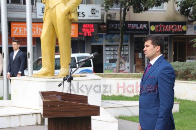 Akyazı da 24 Kasım Öğretmenler Günü Törenle Kutlandı