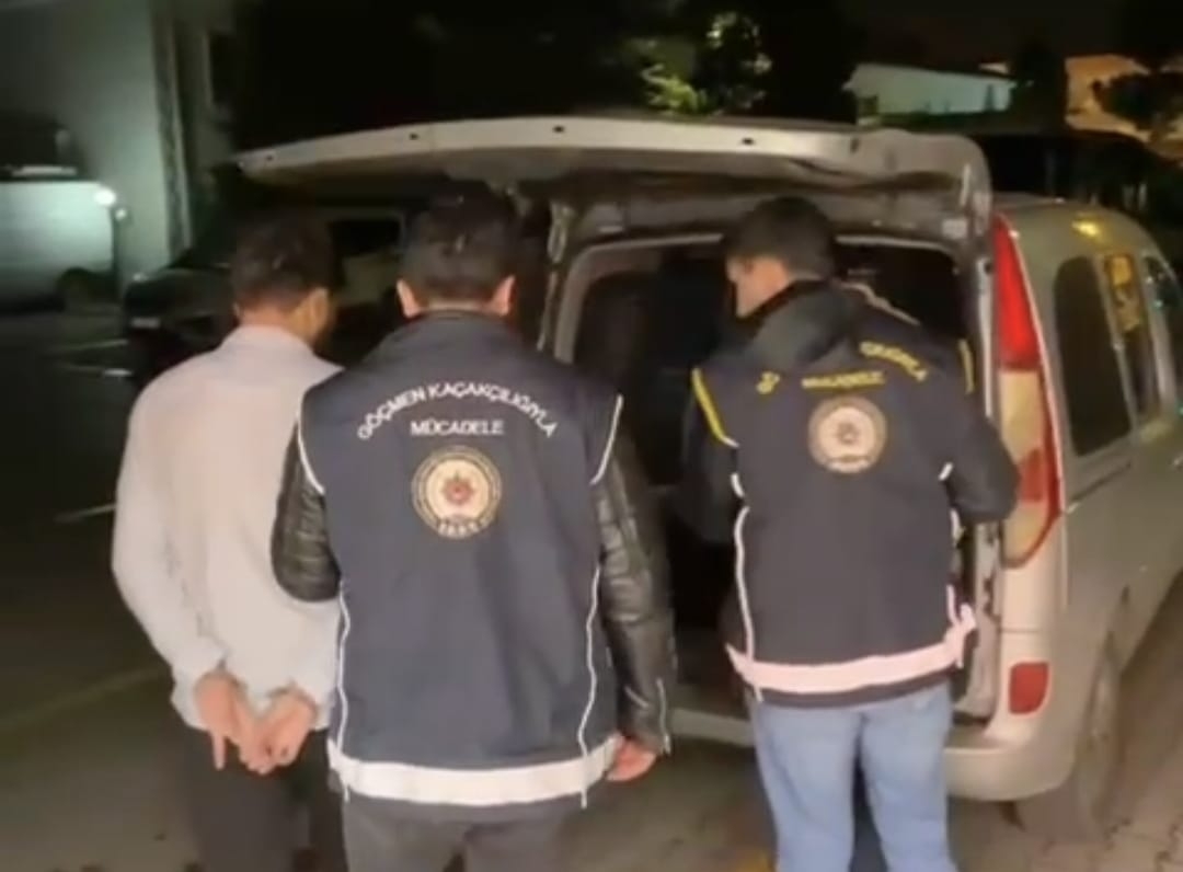 Akyazı'da 7 Afgan kaçak yakalandı