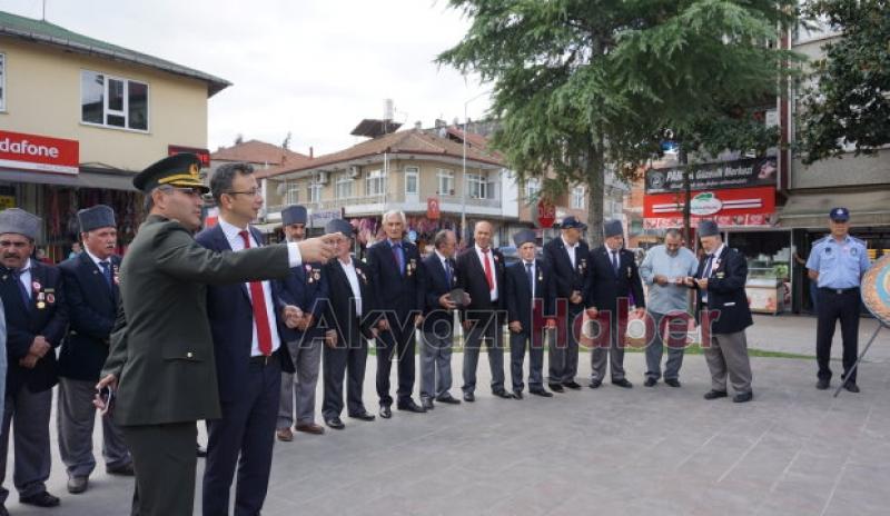Akyazı'da 19 Eylül Gaziler Günü kutlandı