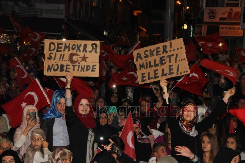Akyazı'da 9. Gece Recep Yıldırım Akyazılılara Konuştu