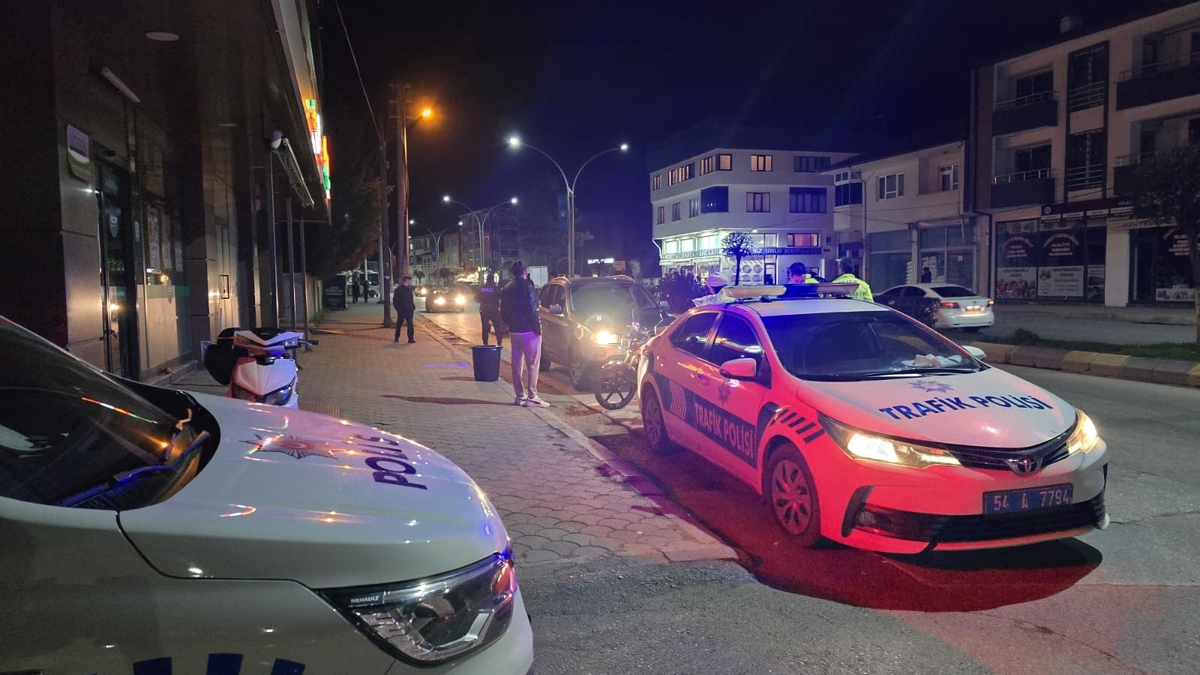 Akyazı'da asayiş ve trafik uygulaması