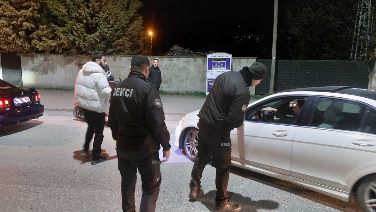 Akyazı'da asayiş ve trafik uygulaması