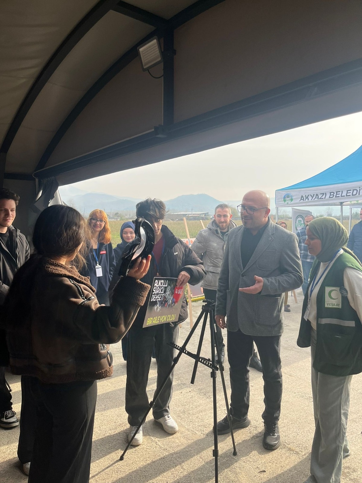 Akyazı'da bağımlılığa karşı Çıkmaz Sokak Farkındalık Çadırı programı