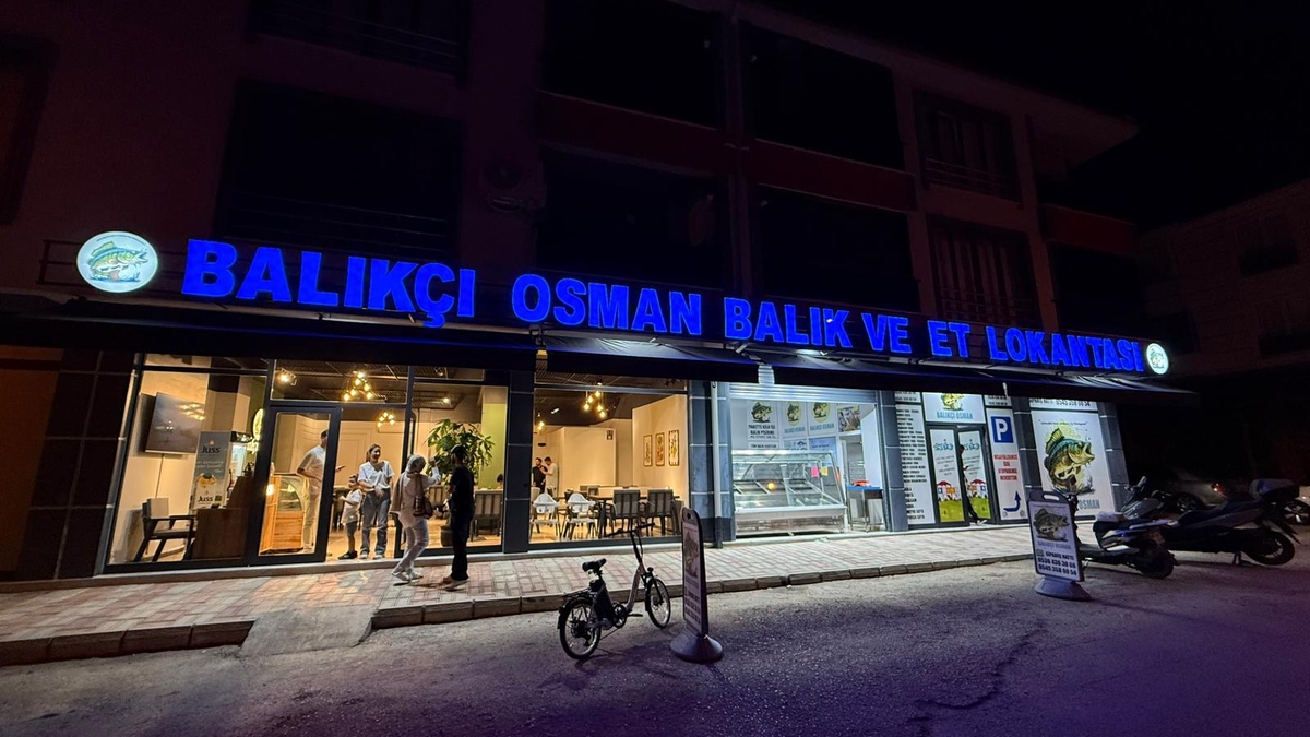 Akyazı'da balığın yeni adresi Balıkçı Osman Açıldı!