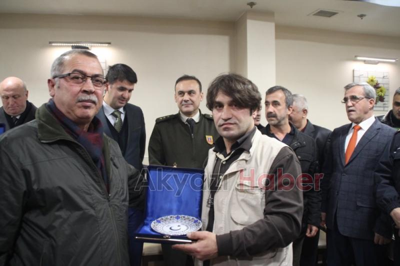 Akyazı da Basın Mensuplarının Çalışan Gazeteciler Günü Kutlandı