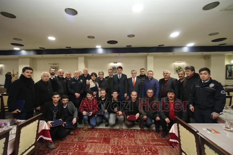 Akyazı da Basın Mensuplarının Çalışan Gazeteciler Günü Kutlandı