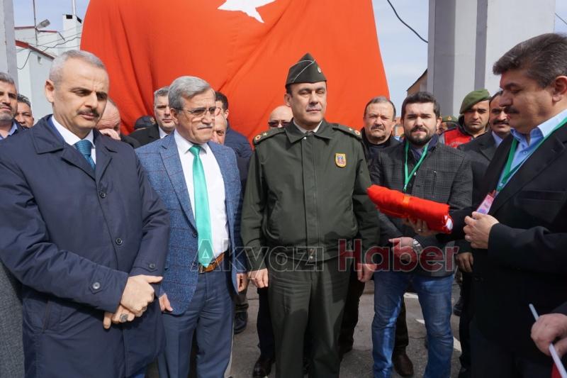 Akyazı'da Binler Mehmetçik İçin Yürüdü