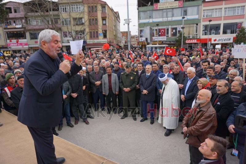 Akyazı'da Binler Mehmetçik İçin Yürüdü