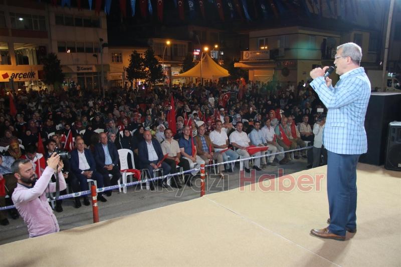 Akyazı da Demokrasi Nöbeti Başladı