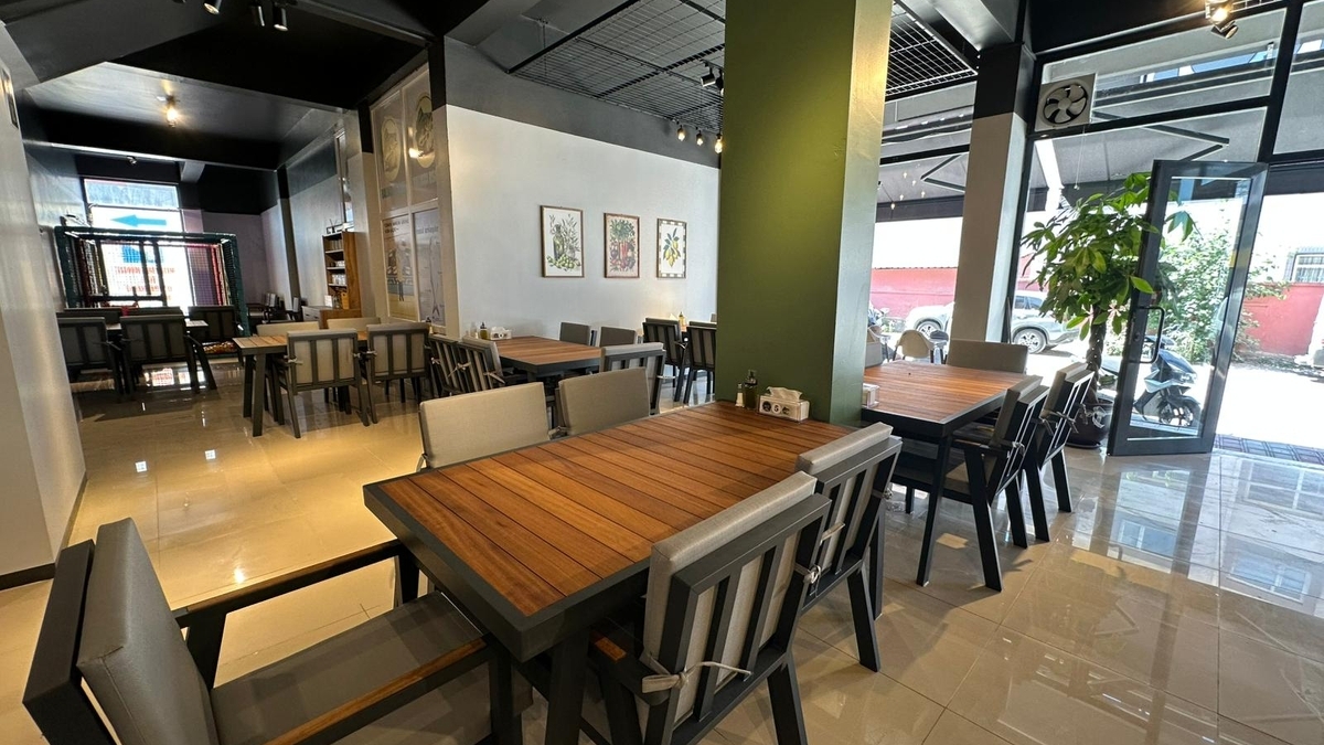 Akyazı'da devren satılık balık restoranı