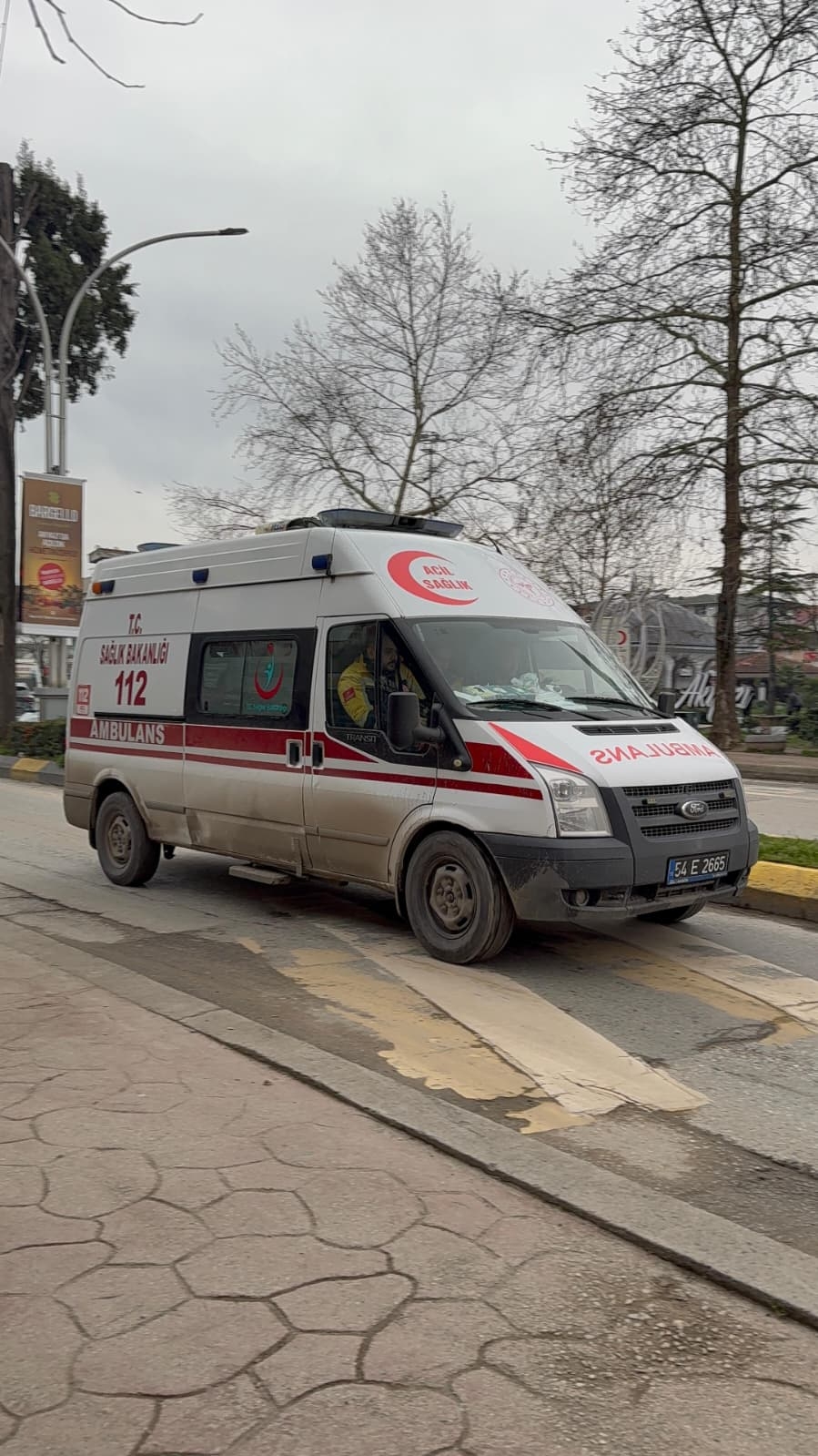 Akyazı'da Eski Ambulanslarla Can Kurtarma Mücadelesi