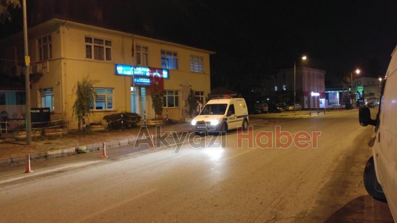 AKYAZI'DA GECE FETÖ OPERASYONU