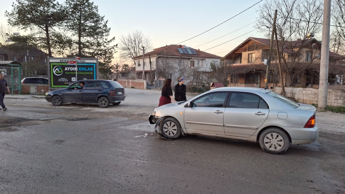 Akyazı'da iftar saati kaza: 1 yaralı