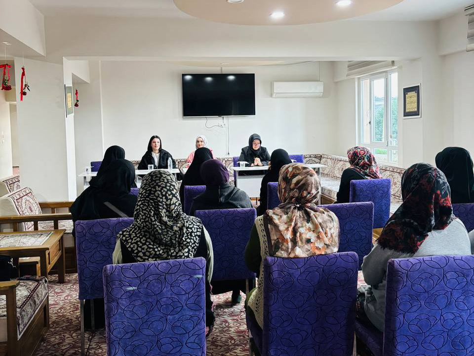 Akyazı'da  Kadın Kadına projesi