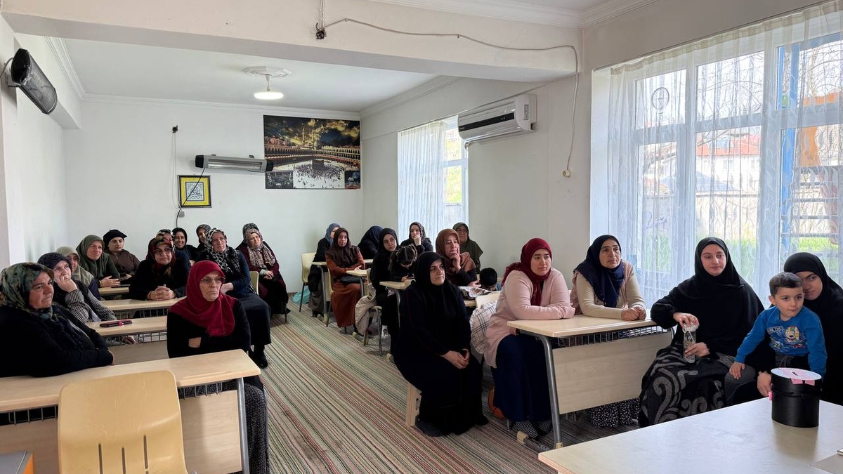 Akyazı'da  Kadın Kadına projesi