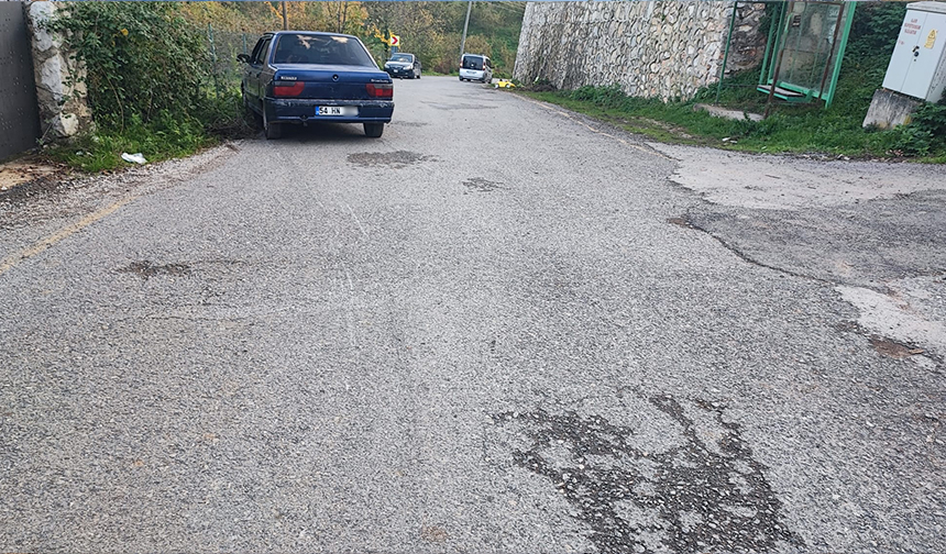 Akyazı'da kaza: 10 yaşındaki çocuk ağır yaralı