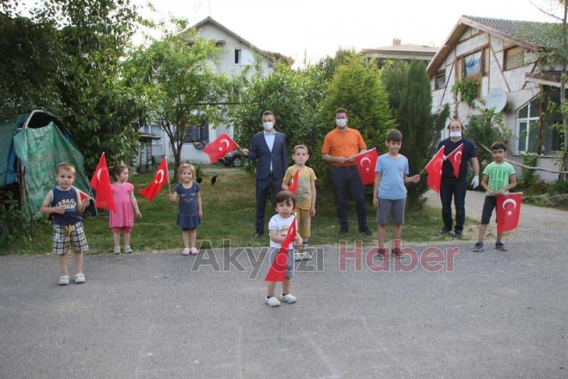 Akyazı da saat 19 19 da 19 mayıs coşkusu