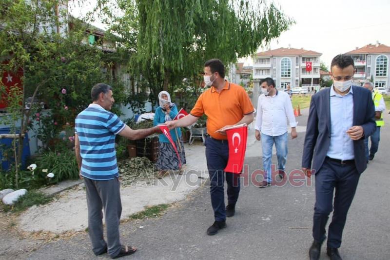 Akyazı da saat 19 19 da 19 mayıs coşkusu