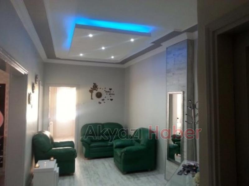 Akyazı da Seçkin Güzellik Salonu Açıldı