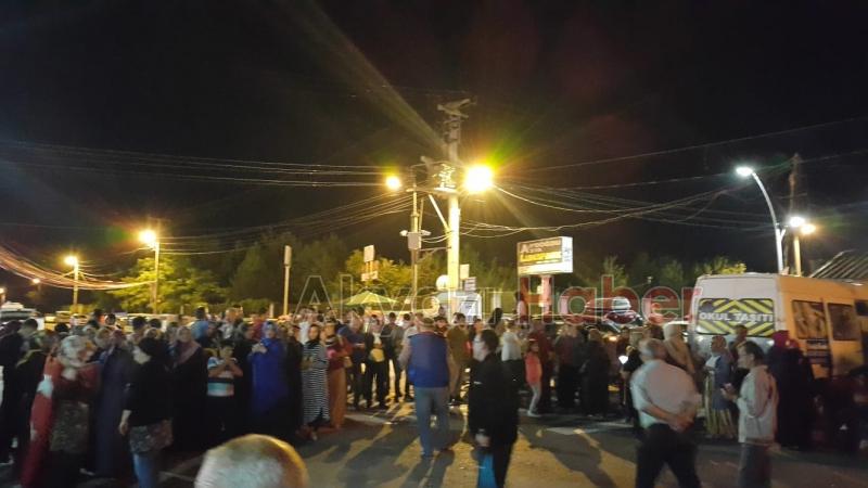 Akyazı'da Sevinç Gösterileri