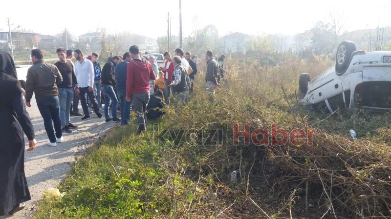 Akyazı da takla atan otomobildeki 1 kişi yaralandı