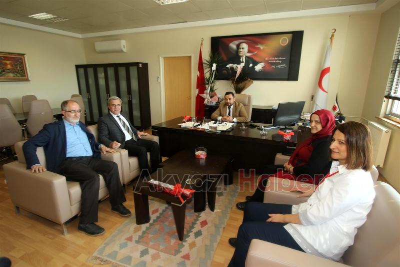 AKYAZI'DA TIP BAYRAMI KUTLANDI