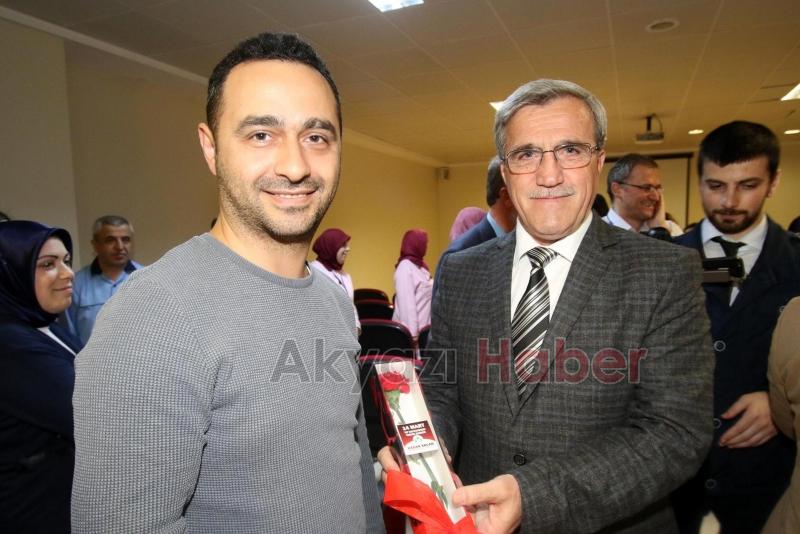 AKYAZI'DA TIP BAYRAMI KUTLANDI