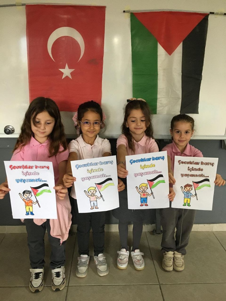 Akyazı'da tüm okullarda Filistin için farkındalık etkinliği