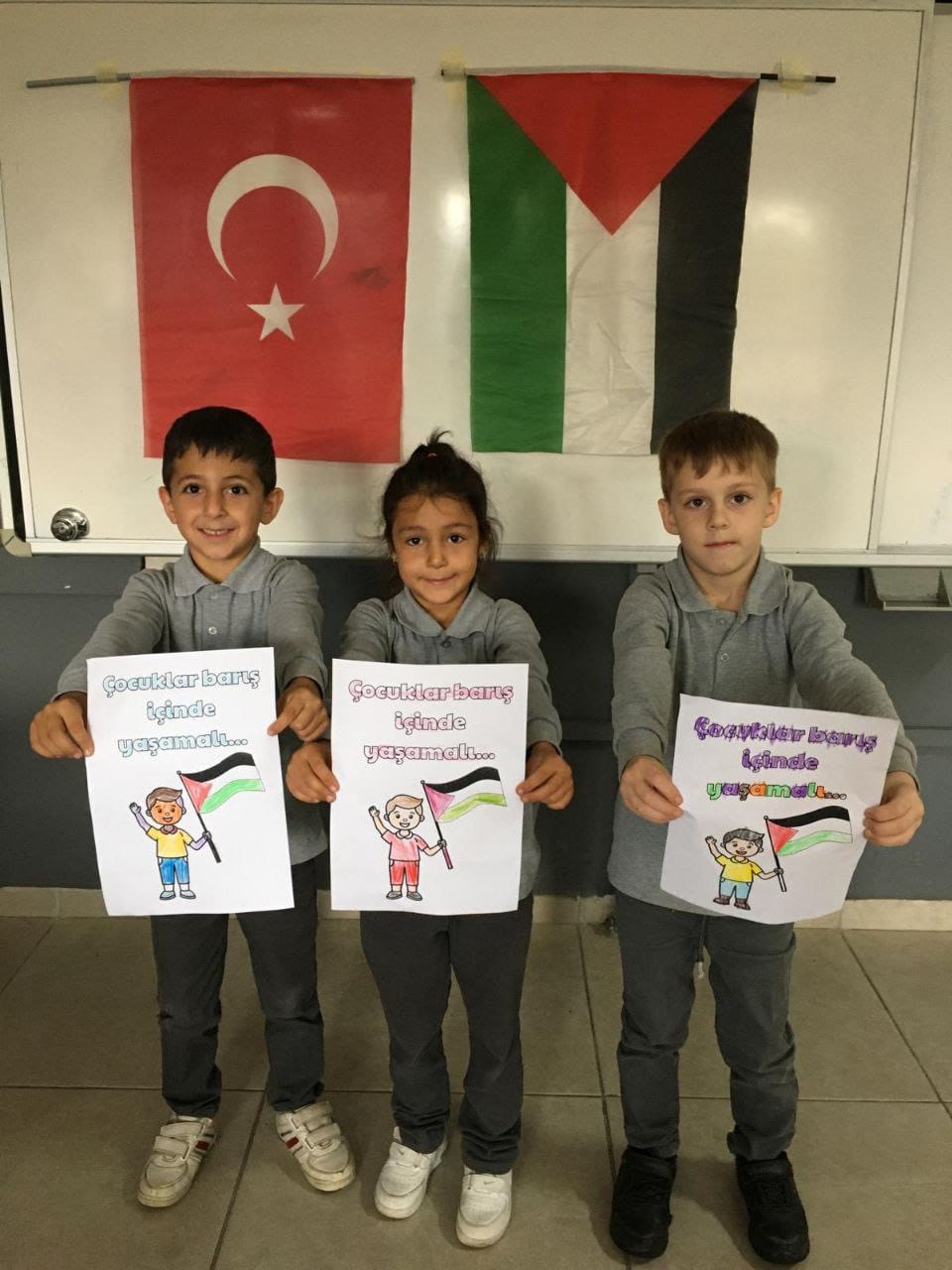 Akyazı'da tüm okullarda Filistin için farkındalık etkinliği