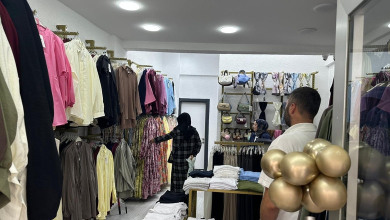 Akyazı'da uyguna kadın giyim mağazası açıldı. TS Çizgi Giyim’de Şıklık, Kalite ve Uygun Fiyat Bir Arada!