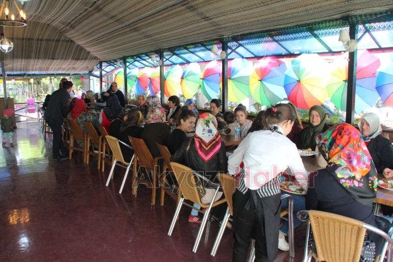 Akyazı da Yaz keyfini doyasıya yaşayacağınız harika bir mekân