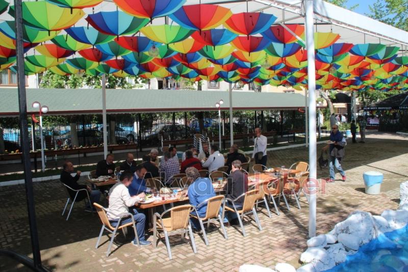 Akyazı da Yaz keyfini doyasıya yaşayacağınız harika bir mekân