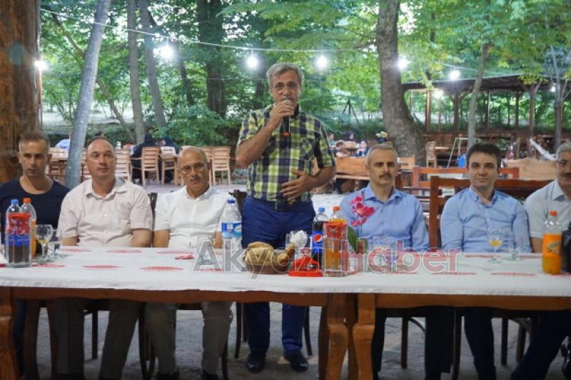 Akyazı'dan ayrılan hakim ve savcılara veda yemeği
