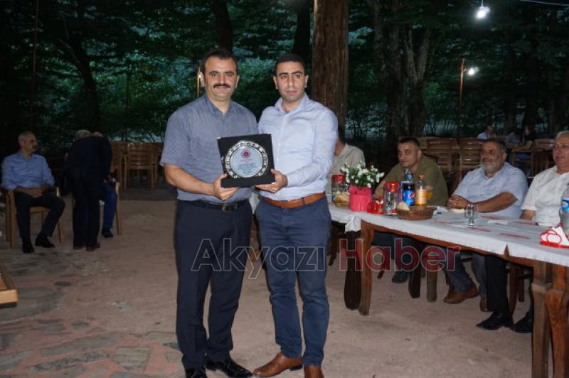 Akyazı'dan ayrılan hakim ve savcılara veda yemeği