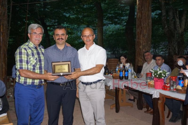 Akyazı'dan ayrılan hakim ve savcılara veda yemeği