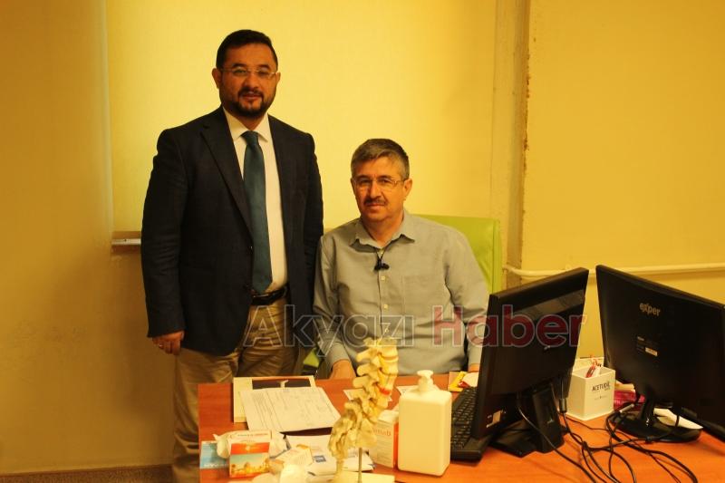 Akyazı Devlet Hastanesi'nde 2 Uzman Doktor Göreve Başladı