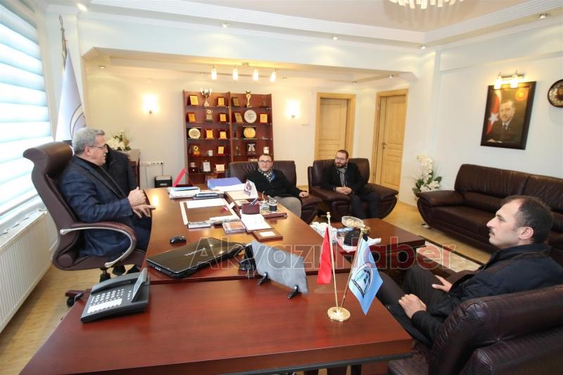 Akyazı Eğitimciler Derneğinden Başkana Ziyaret