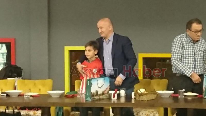 AKYAZI EĞİTİMCİLER DERNEĞİ'NDEN EĞLENCELİ ORGANİZASYON