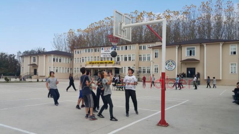 Akyazı Eyyup Genç Fen Lisesi Eğitim Yılına Faaliyetler Zinciri İle Başladı