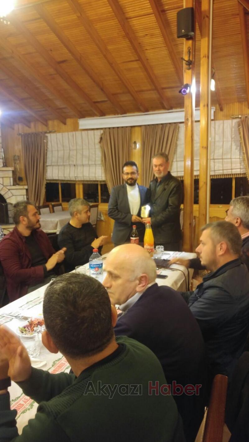 Akyazı Eyyüp Genç Fen Lisesi Öğretmenler Günü Yemeğinde Buluştu