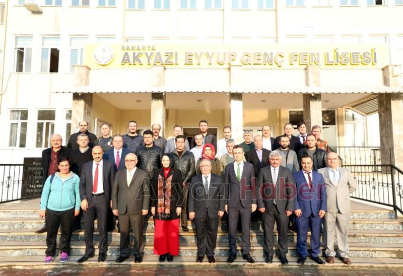 AKYAZI EYYUP GENÇ FEN LİSESİNDE GELENEK BOZULMADI
