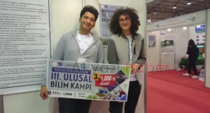 AKYAZI EYYÜP GENÇ FEN LiSESinden TÜRKiYE ÜÇÜNCÜLÜĞÜ 