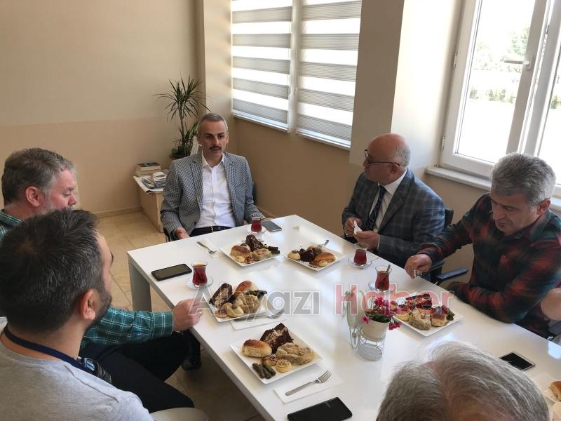 AKYAZI FEN LİSESİNDEN MUHTEŞEM BİLİM ŞENLİĞİ 